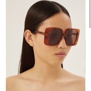 NWOT Gucci 80s Monocular Oversized Square Sunglasses